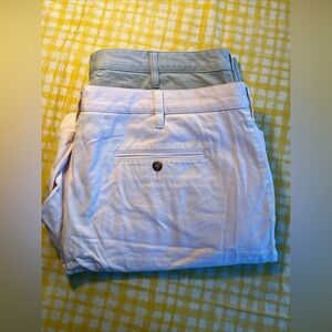 PREOWNED NAUTICA MEN SET OF 2 PASTEL TONED KHAKI CLASSIC FIT DECK SHORTS SIZE 40